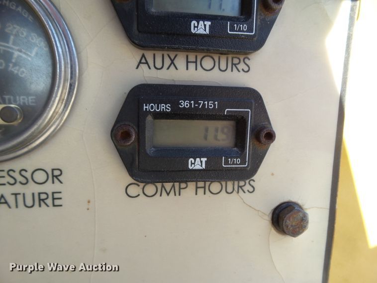 image for item DA7072 2012 Caterpillar 236B3  skid steer loader