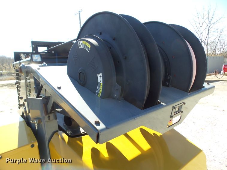 image for item DA7072 2012 Caterpillar 236B3  skid steer loader