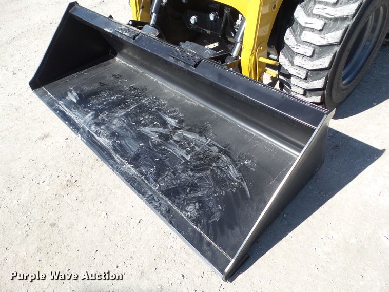 image for item DA7072 2012 Caterpillar 236B3  skid steer loader