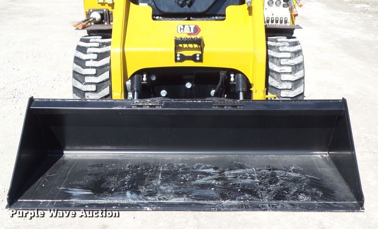image for item DA7072 2012 Caterpillar 236B3  skid steer loader
