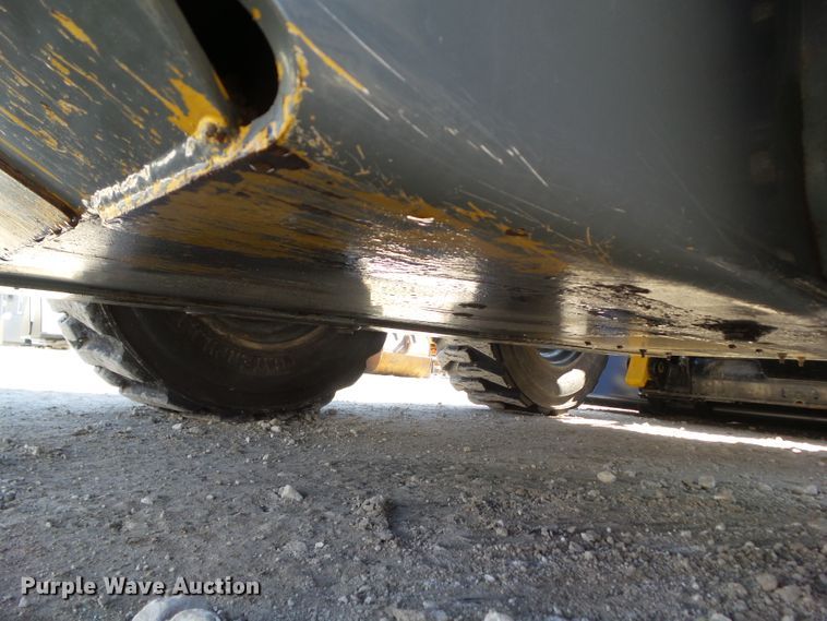 image for item DA7072 2012 Caterpillar 236B3  skid steer loader