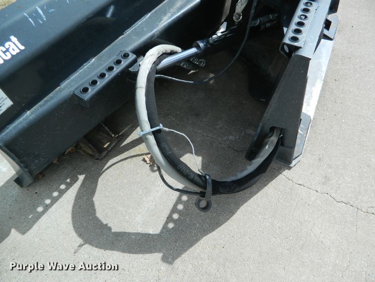 image for item DF4666 2015 Bobcat 90 Dozer six-way skid steer dozer blade