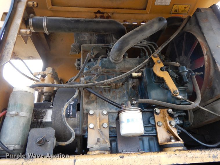 image for item DF6490 1995 Ford L8000  flatbed truck