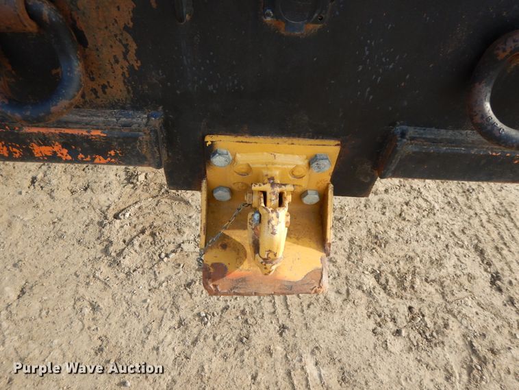 image for item DF6490 1995 Ford L8000  flatbed truck