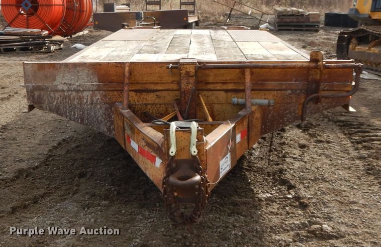 image for item DF6492 1986 Belshe T8 equipment trailer