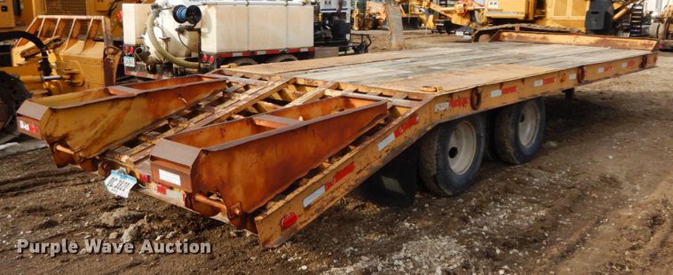 image for item DF6492 1986 Belshe T8 equipment trailer