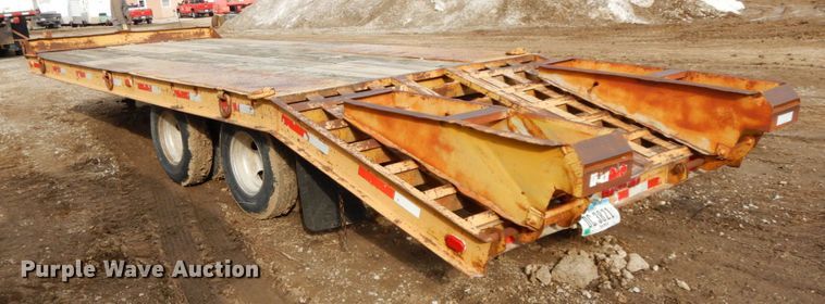 image for item DF6492 1986 Belshe T8 equipment trailer