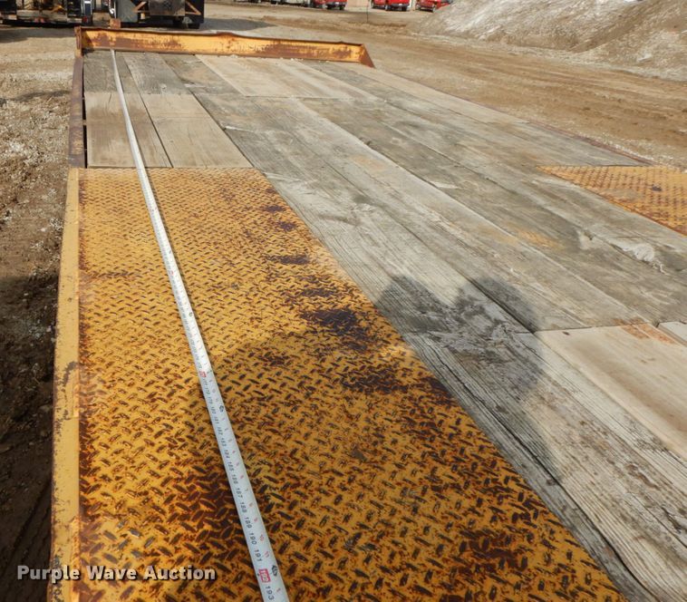 image for item DF6492 1986 Belshe T8 equipment trailer