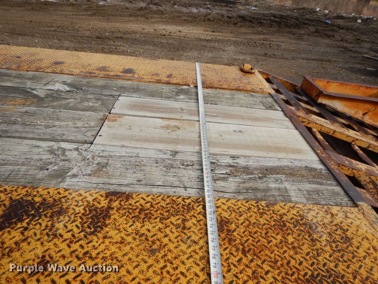 image for item DF6492 1986 Belshe T8 equipment trailer