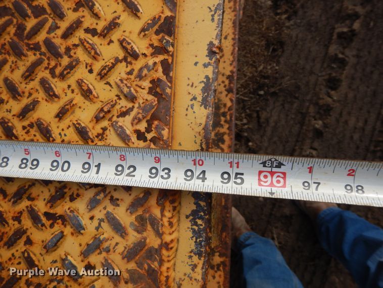 image for item DF6492 1986 Belshe T8 equipment trailer