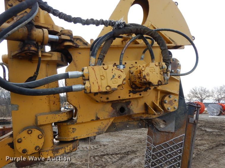 image for item DF6493 1998 Vermeer P185  cable plow