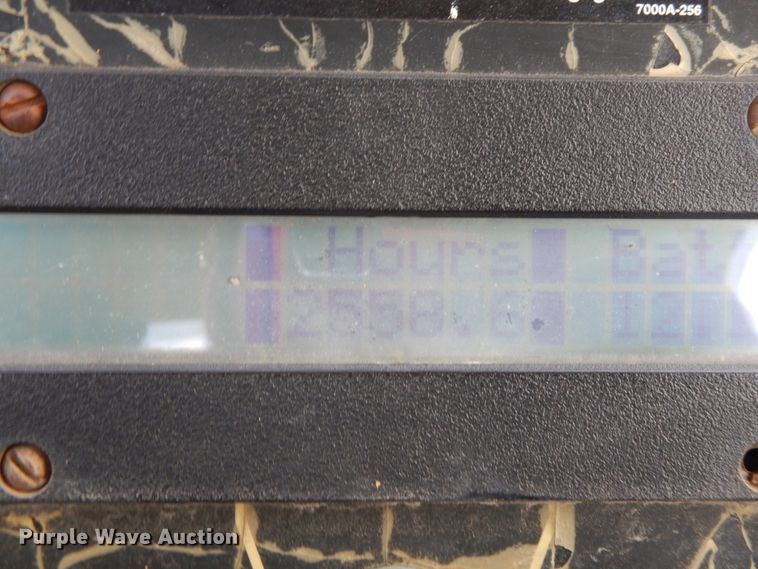 image for item DF6493 1998 Vermeer P185  cable plow