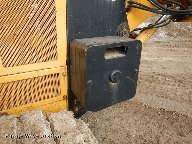 image for item DF6493 1998 Vermeer P185  cable plow