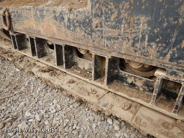 image for item DF6493 1998 Vermeer P185  cable plow