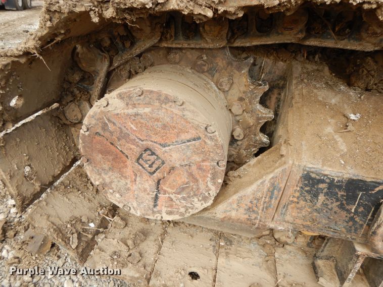 image for item DF6493 1998 Vermeer P185  cable plow