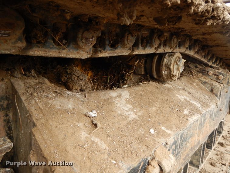 image for item DF6493 1998 Vermeer P185  cable plow