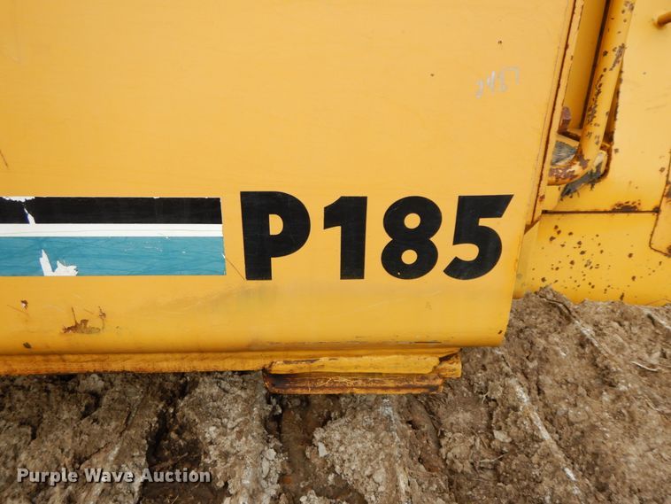 image for item DF6493 1998 Vermeer P185  cable plow