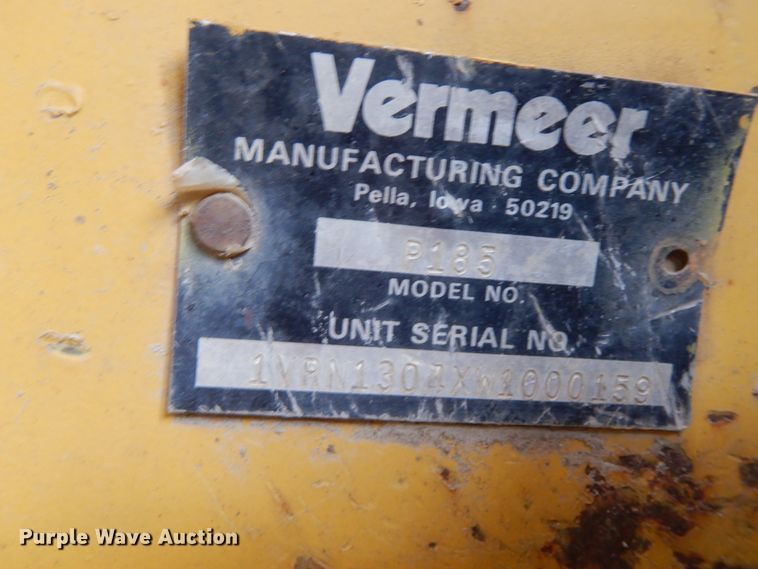 image for item DF6493 1998 Vermeer P185  cable plow