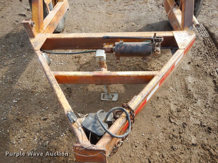 image for item DF6494 1988 Wheeler Reeler reel trailer