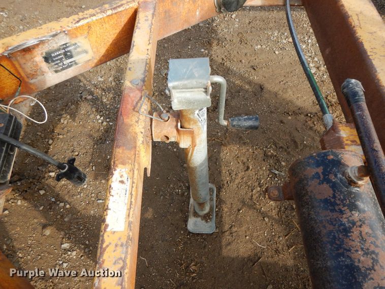 image for item DF6494 1988 Wheeler Reeler reel trailer