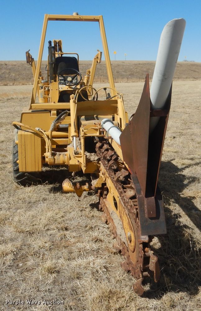 image for item DG4676 1995 Vermeer V4750  trencher