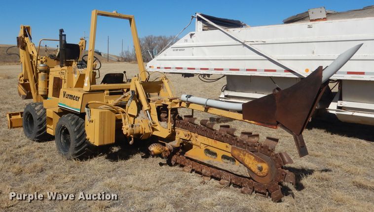 image for item DG4676 1995 Vermeer V4750  trencher