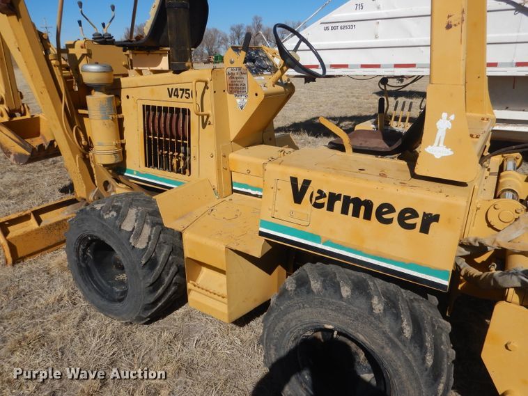 image for item DG4676 1995 Vermeer V4750  trencher