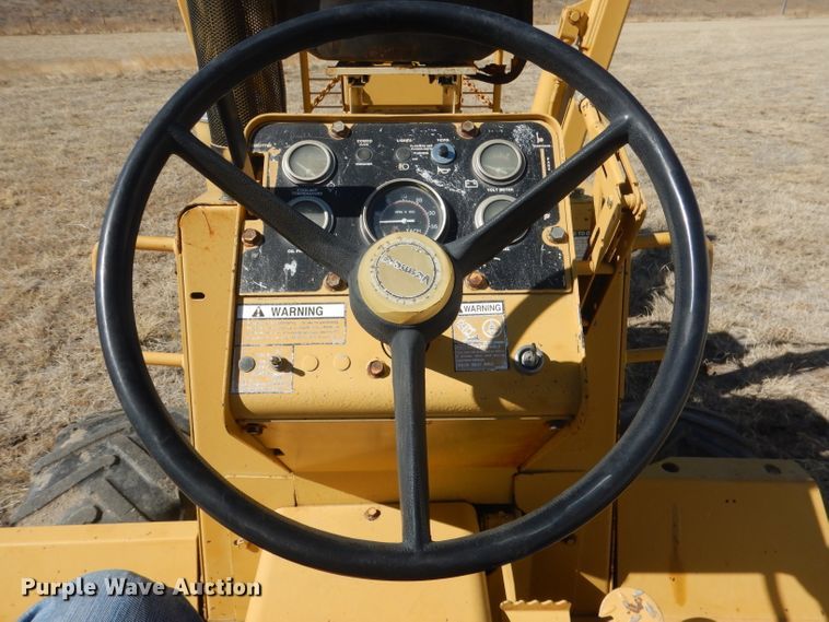 image for item DG4676 1995 Vermeer V4750  trencher