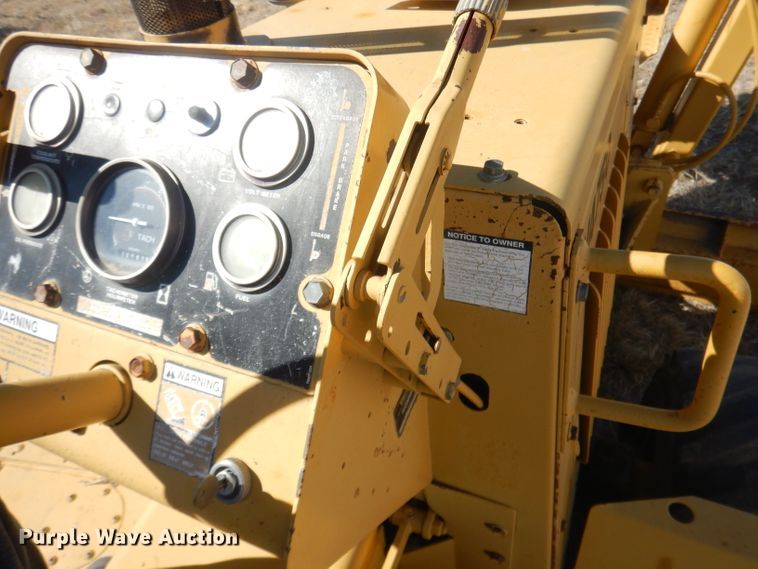 image for item DG4676 1995 Vermeer V4750  trencher