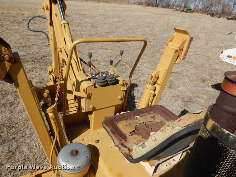 image for item DG4676 1995 Vermeer V4750  trencher