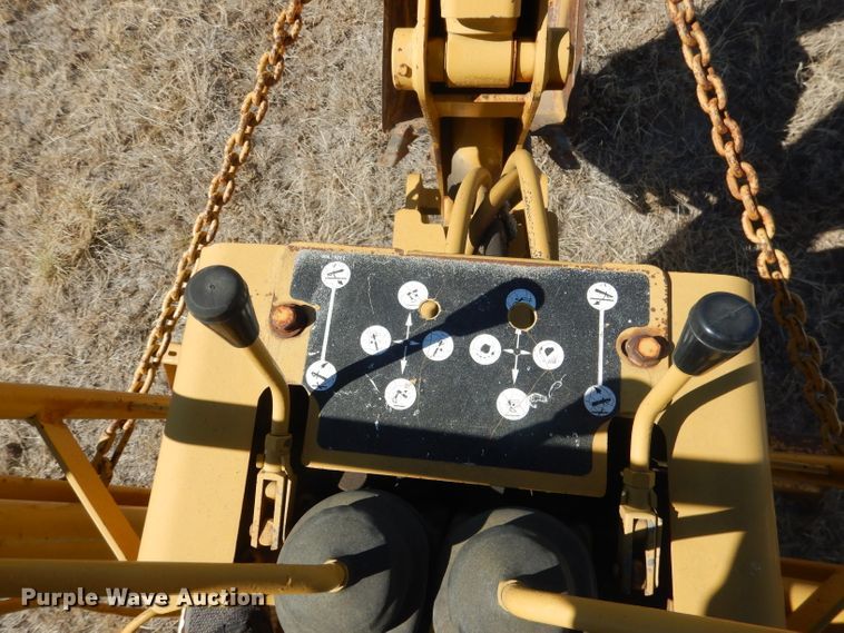 image for item DG4676 1995 Vermeer V4750  trencher