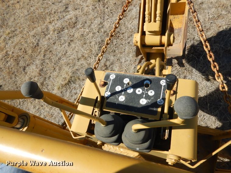 image for item DG4676 1995 Vermeer V4750  trencher
