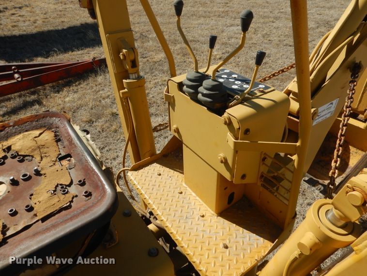 image for item DG4676 1995 Vermeer V4750  trencher