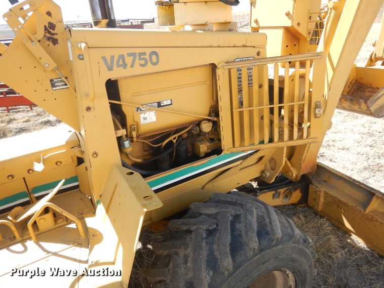 image for item DG4676 1995 Vermeer V4750  trencher