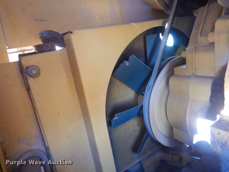 image for item DG4676 1995 Vermeer V4750  trencher