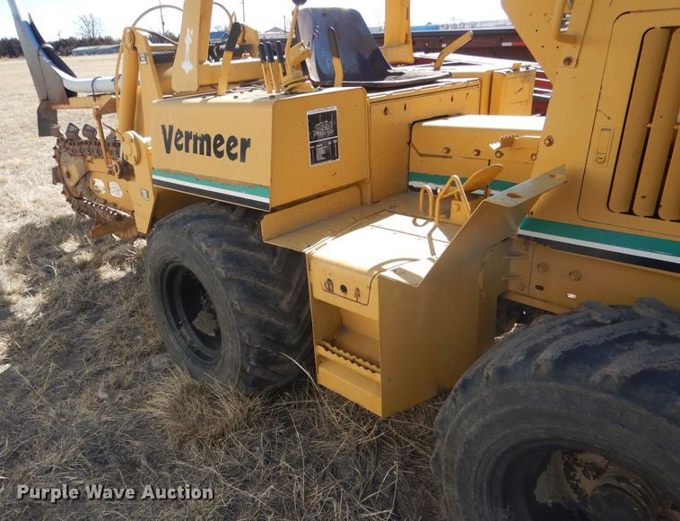 image for item DG4676 1995 Vermeer V4750  trencher