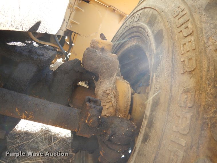 image for item DG4676 1995 Vermeer V4750  trencher