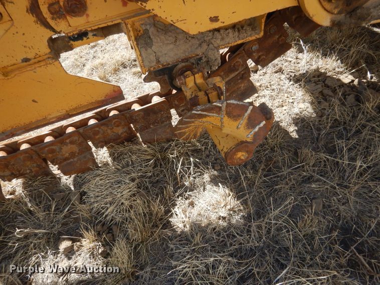 image for item DG4676 1995 Vermeer V4750  trencher