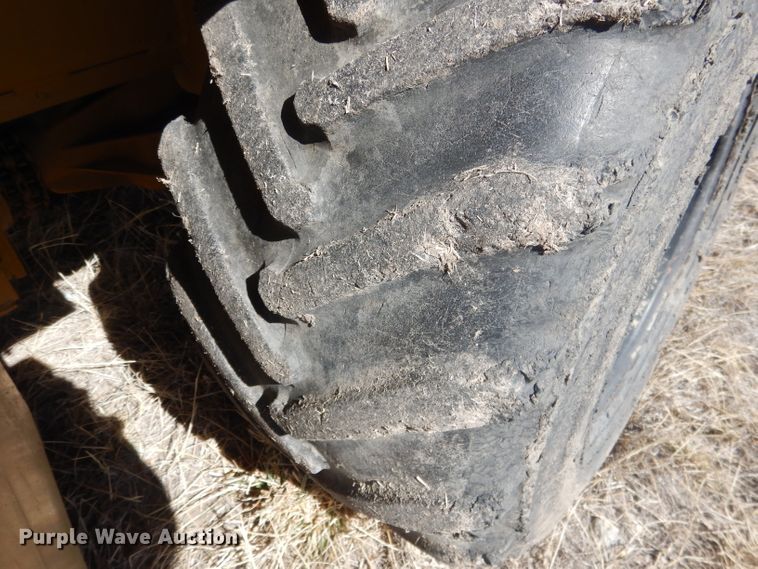 image for item DG4676 1995 Vermeer V4750  trencher