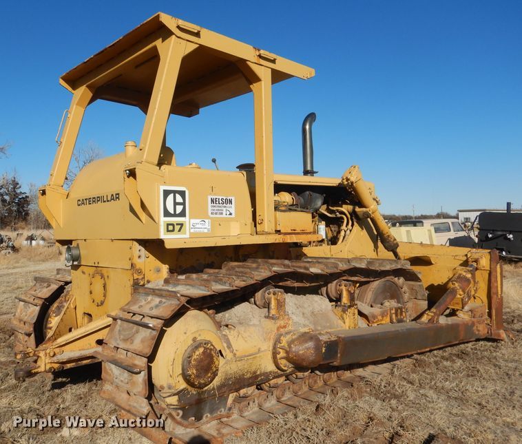 image for item DG4681 Caterpillar D7  dozer