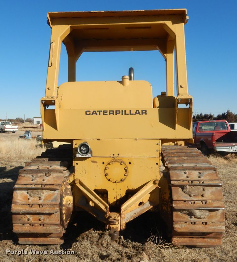 image for item DG4681 Caterpillar D7  dozer