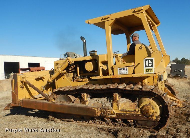 image for item DG4681 Caterpillar D7  dozer