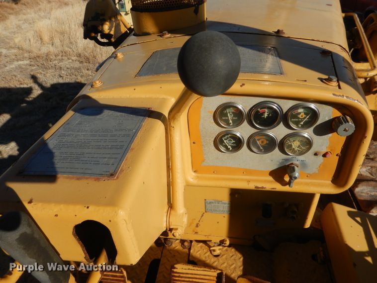 image for item DG4681 Caterpillar D7  dozer