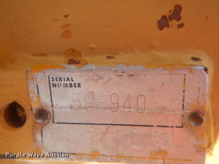 image for item DG4681 Caterpillar D7  dozer