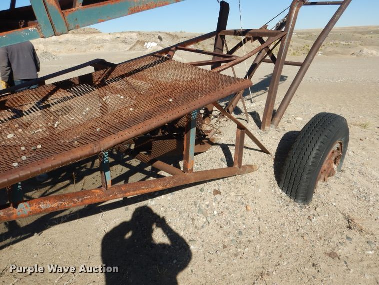 image for item DG4683 Gravel screen shaker