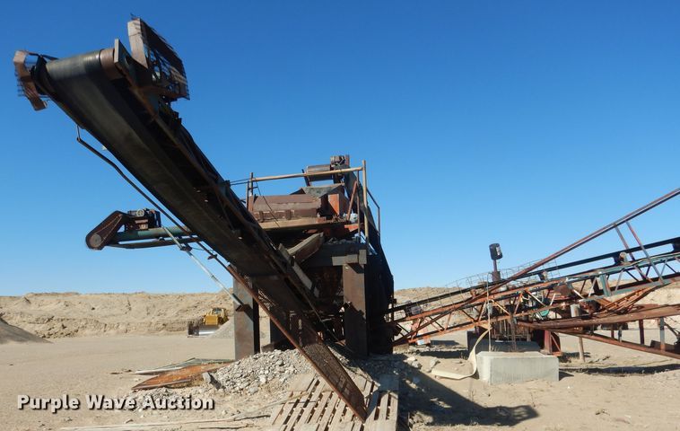 image for item DG4683 Gravel screen shaker