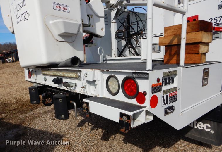 image for item DI8495 2016 Altec utility bed with frame