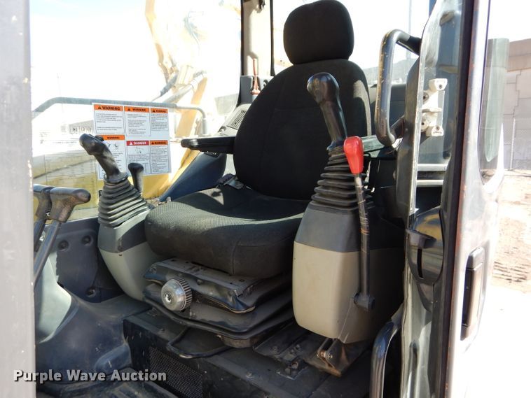 image for item DI8497 2008 Komatsu PC88MR-8  mini excavator