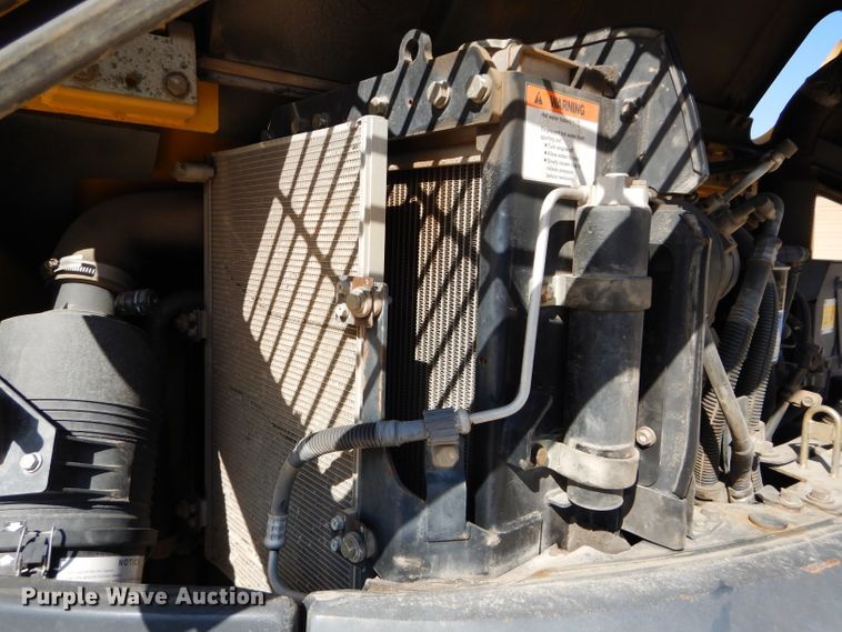 image for item DI8497 2008 Komatsu PC88MR-8  mini excavator