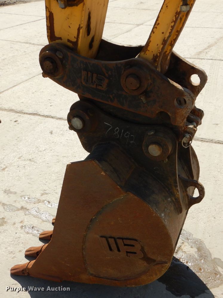 image for item DI8497 2008 Komatsu PC88MR-8  mini excavator